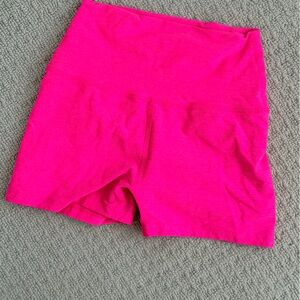 Beyond Yoga Hot Pink Shorts XS
